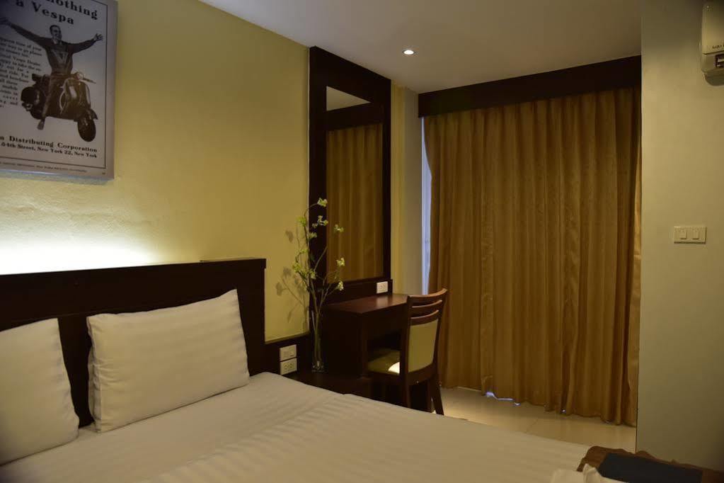 Oyo 373 Mc Ginger House Ξενοδοχείο Patong Εξωτερικό φωτογραφία
