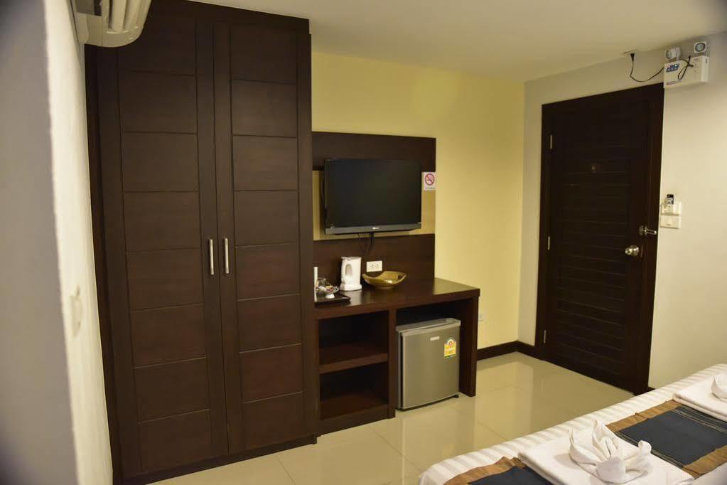 Oyo 373 Mc Ginger House Ξενοδοχείο Patong Εξωτερικό φωτογραφία