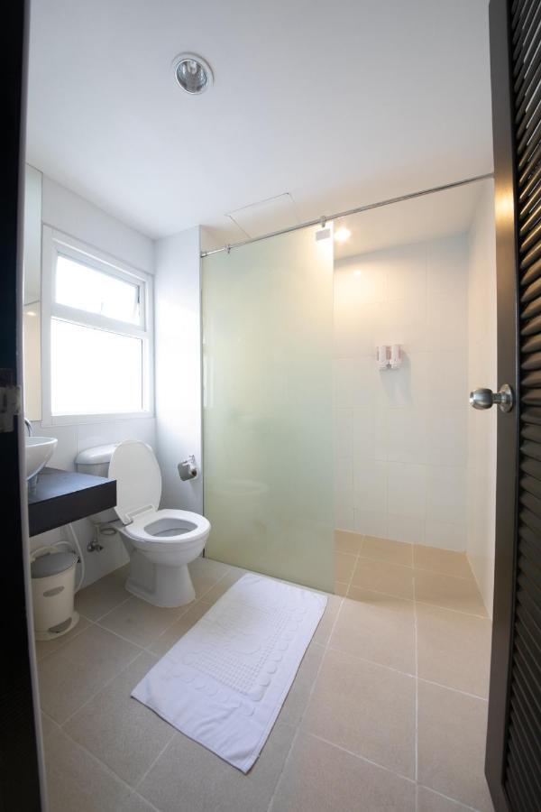 Oyo 373 Mc Ginger House Ξενοδοχείο Patong Εξωτερικό φωτογραφία